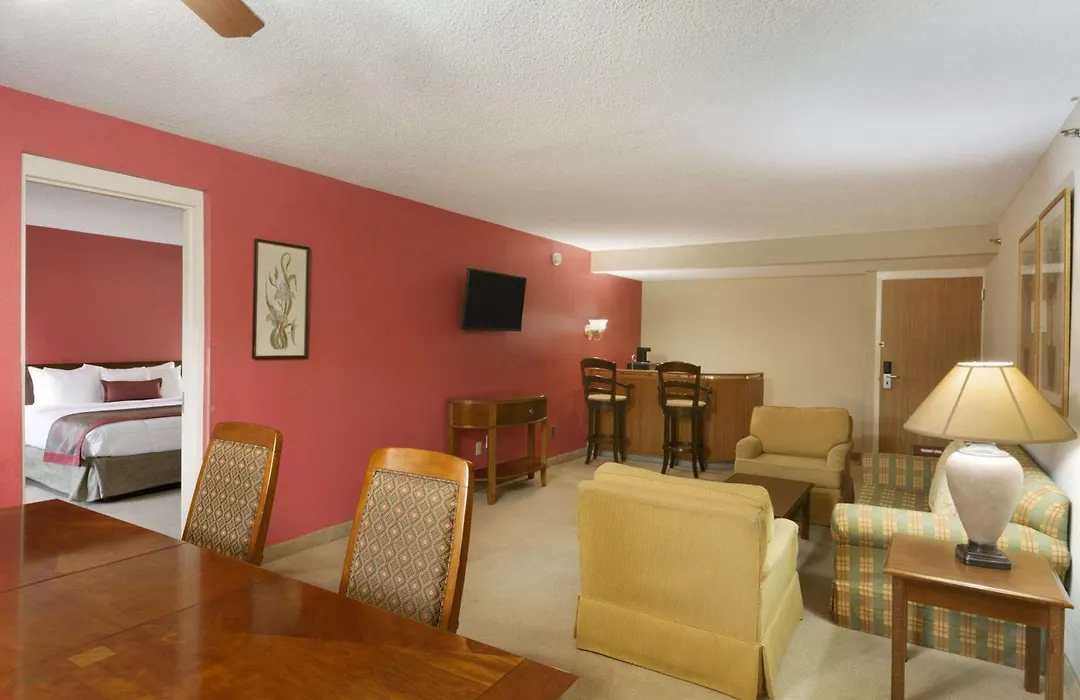 Ramada By Wyndham Raleigh-1