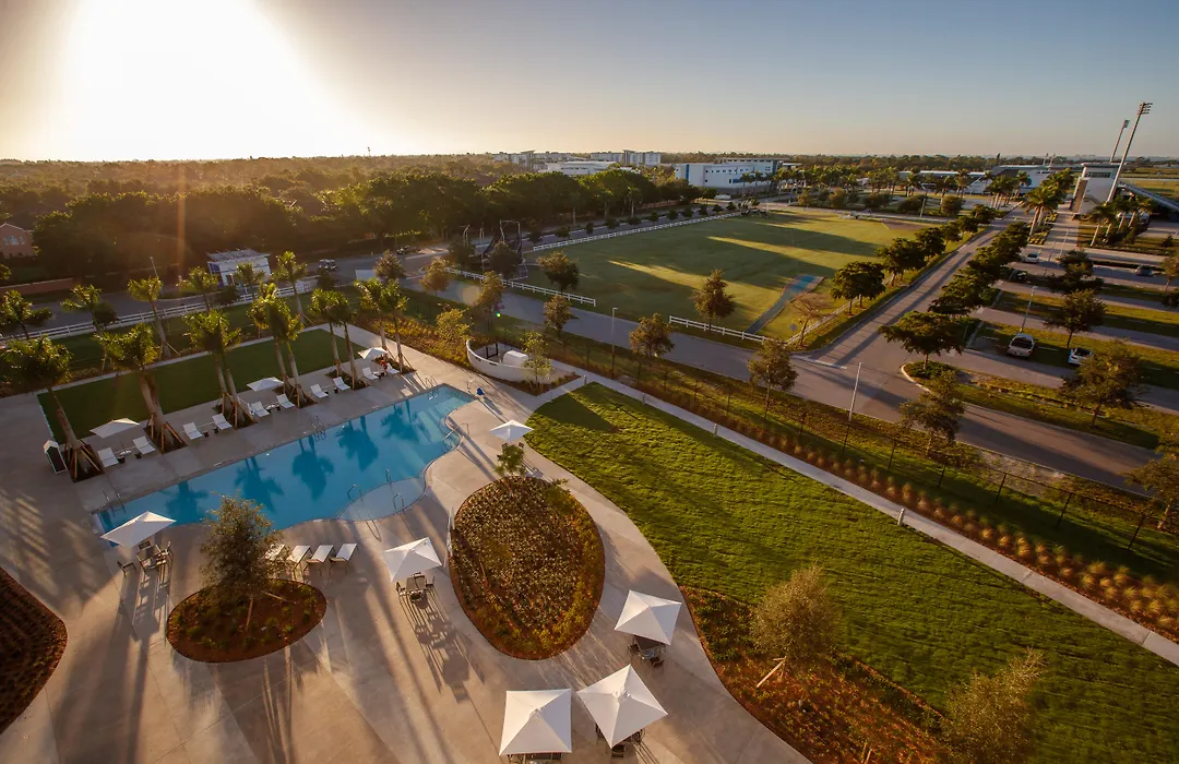 Legacy Hotel At Img Academy-1