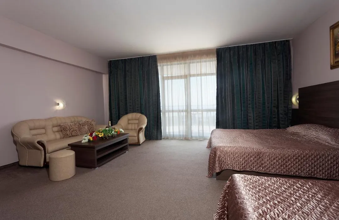 Elena Hotel And Wellness-1