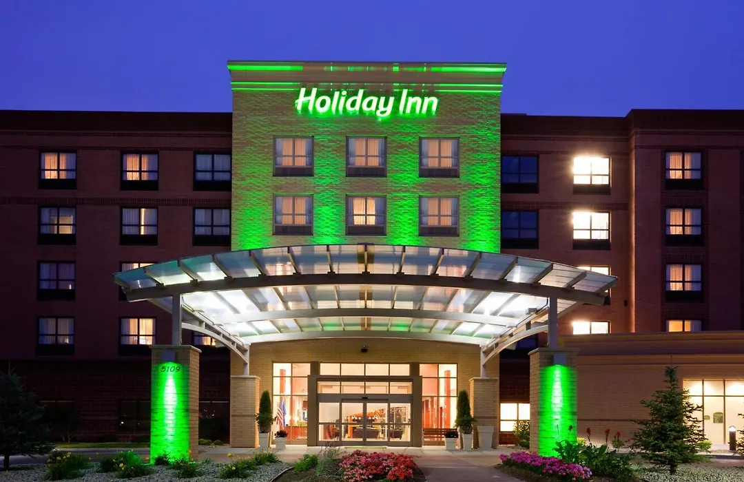Holiday Inn Madison At The American Center By Ihg-1