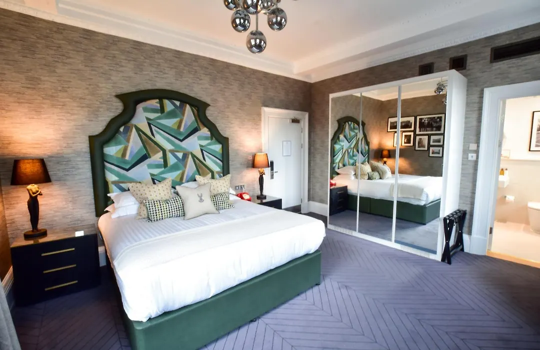 The Rutland Hotel & Apartments-1