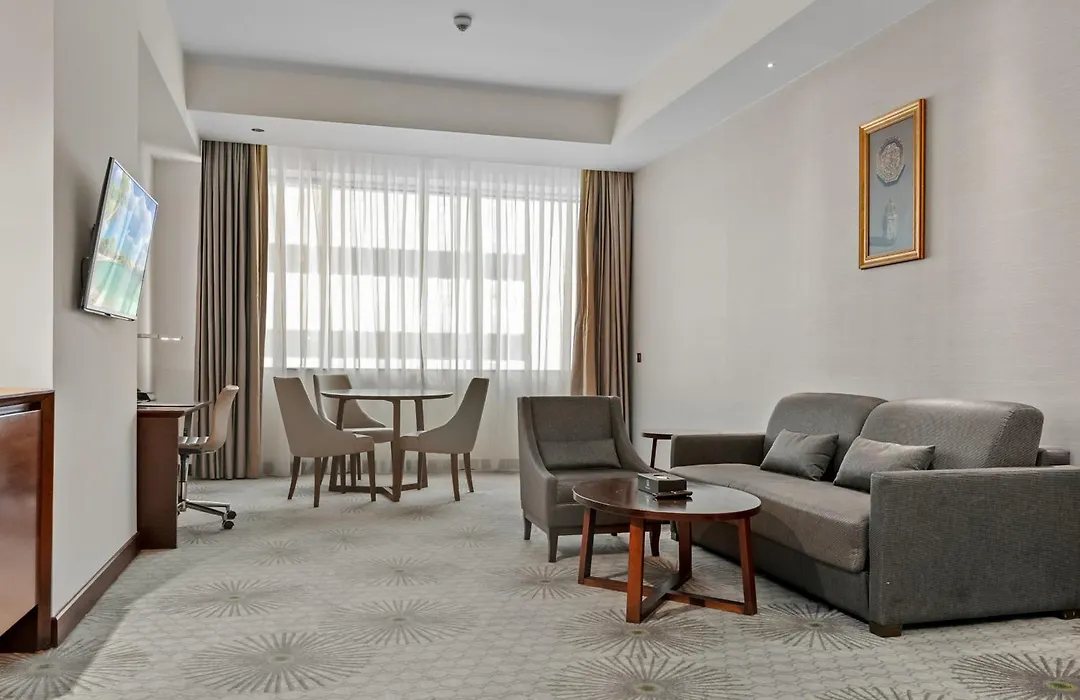 Holiday Suites Al Azizia-1