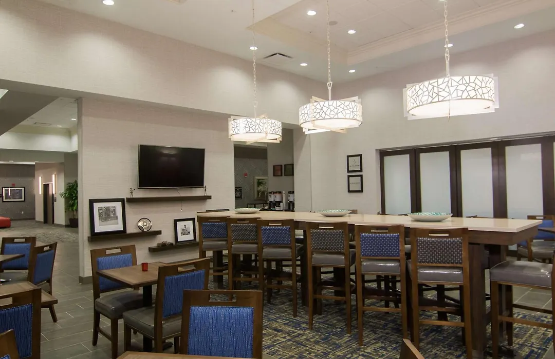 Hampton Inn & Suites Tulsa Downtown, Ok-1