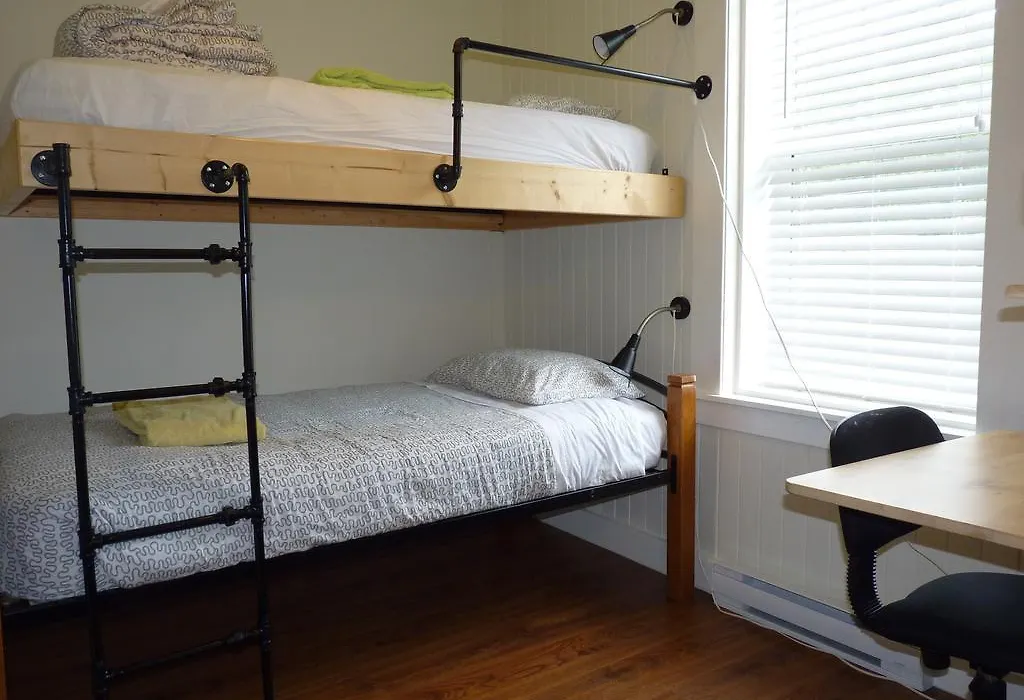Pioneer Inns-1