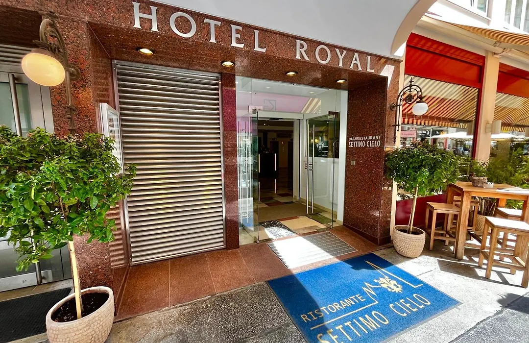 Hotel Royal-1