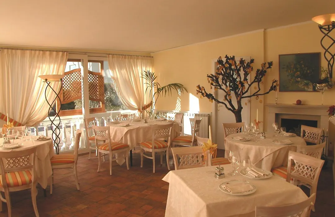 Hotel Olympic-1