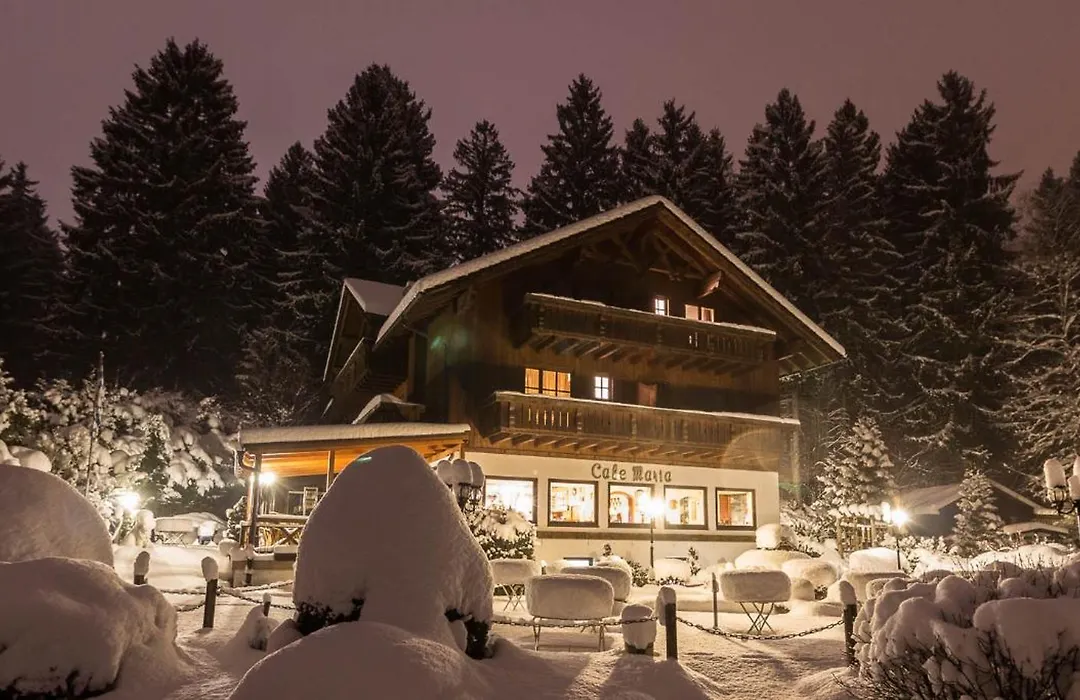 Cafe Maria - Pension - B&B-1