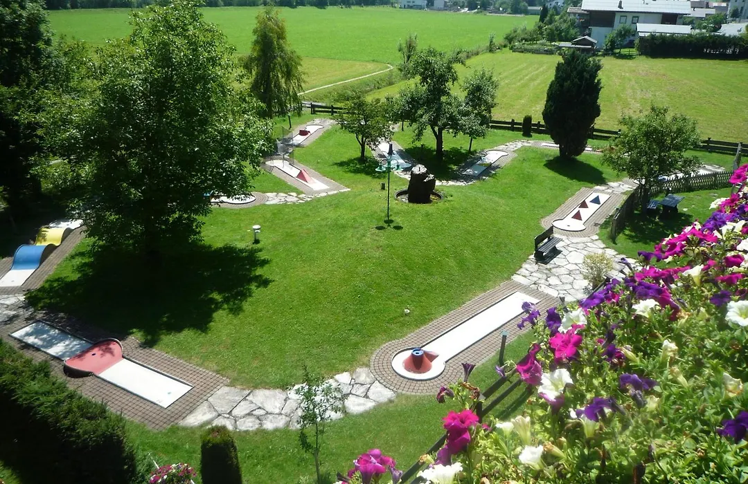 Hotel Neuwirt-1