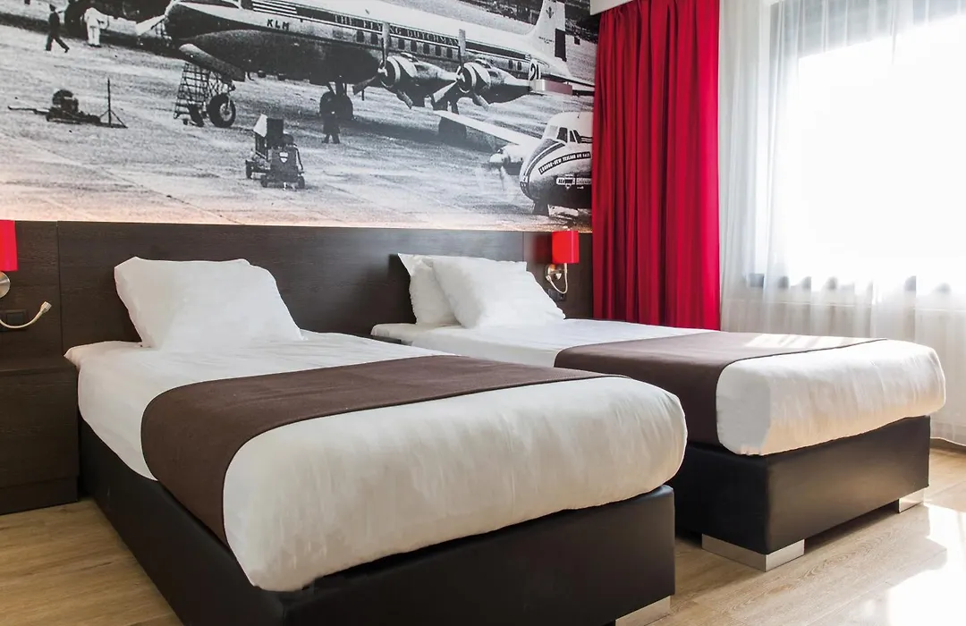 Bastion Hotel Amsterdam Airport-1