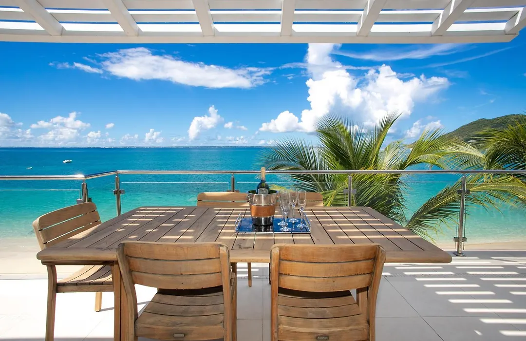 Bleu Emeraude Hotel-1