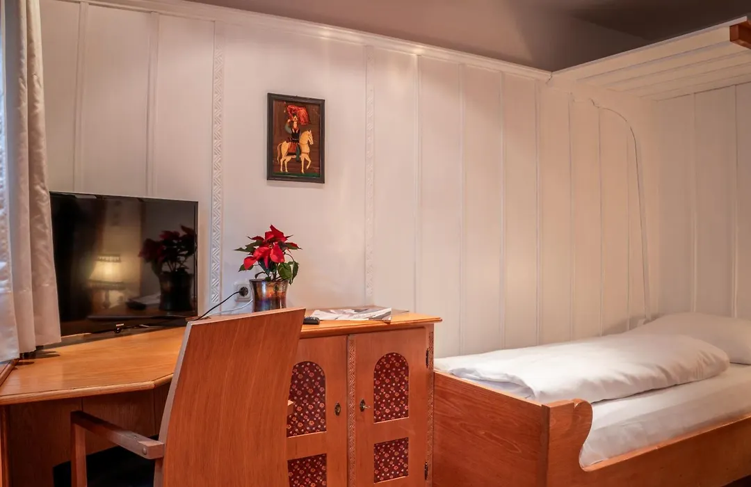 Hotel Goldener Greif-1