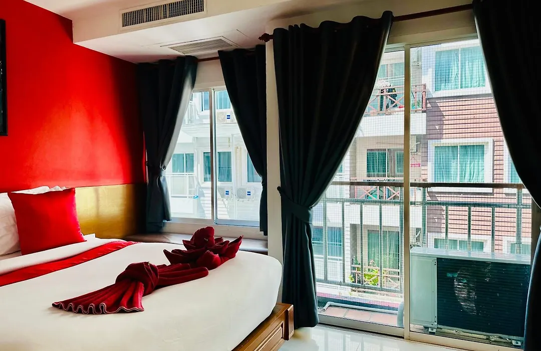 Pj Patong Resortel-1