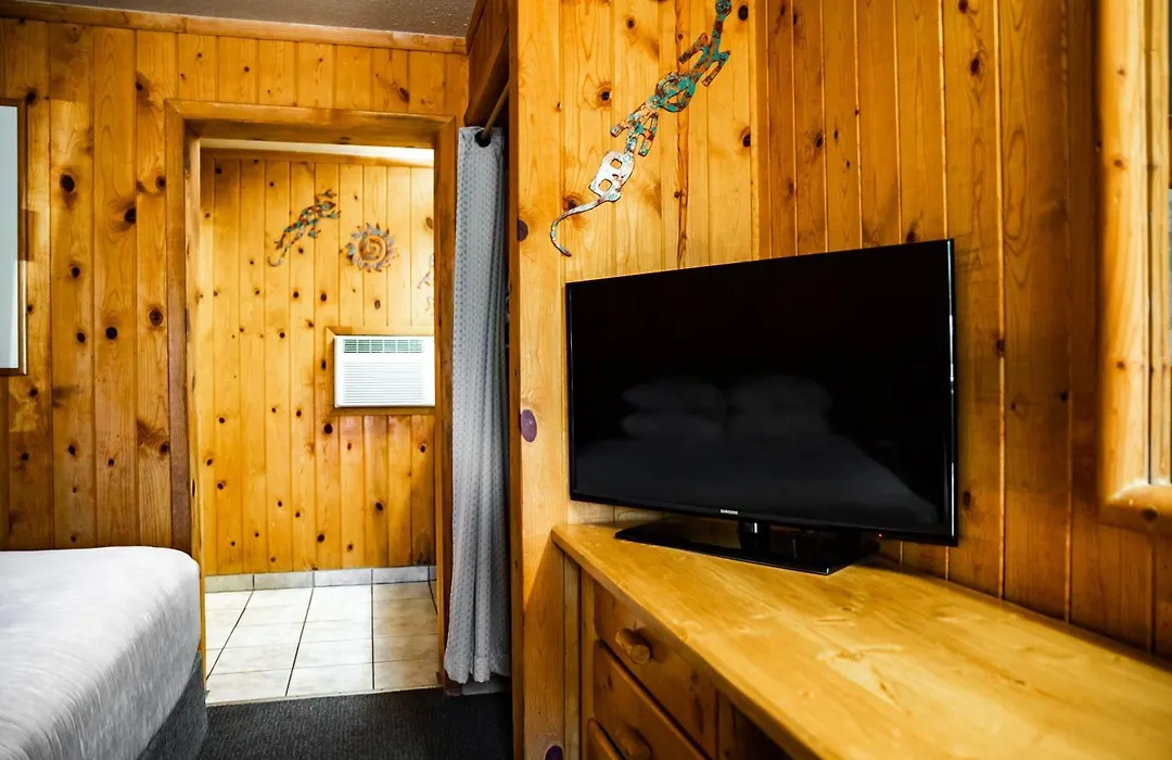 Big Horn Lodge-1