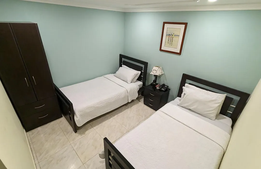 Hotel Sweet Home-1