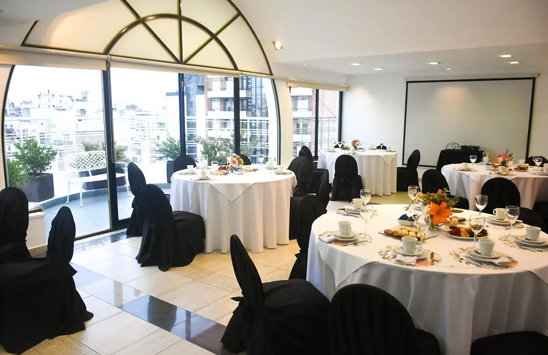 Urquiza Apart Hotel & Suites-1