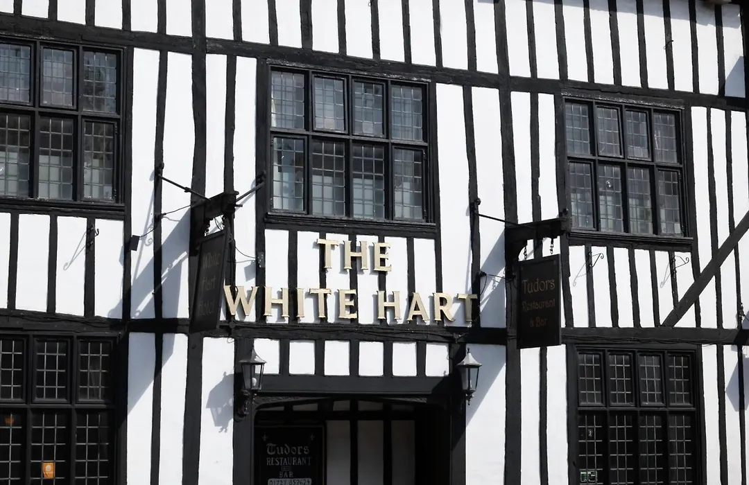 White Hart Hotel-1