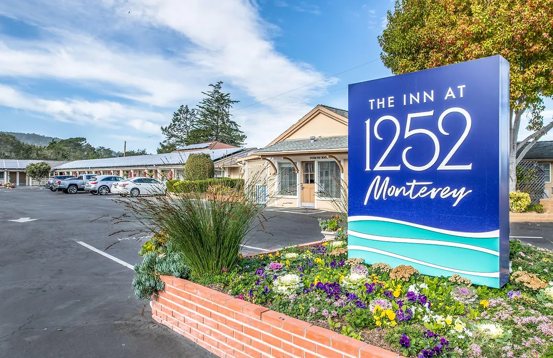 The Inn At 1252 Monterey-1