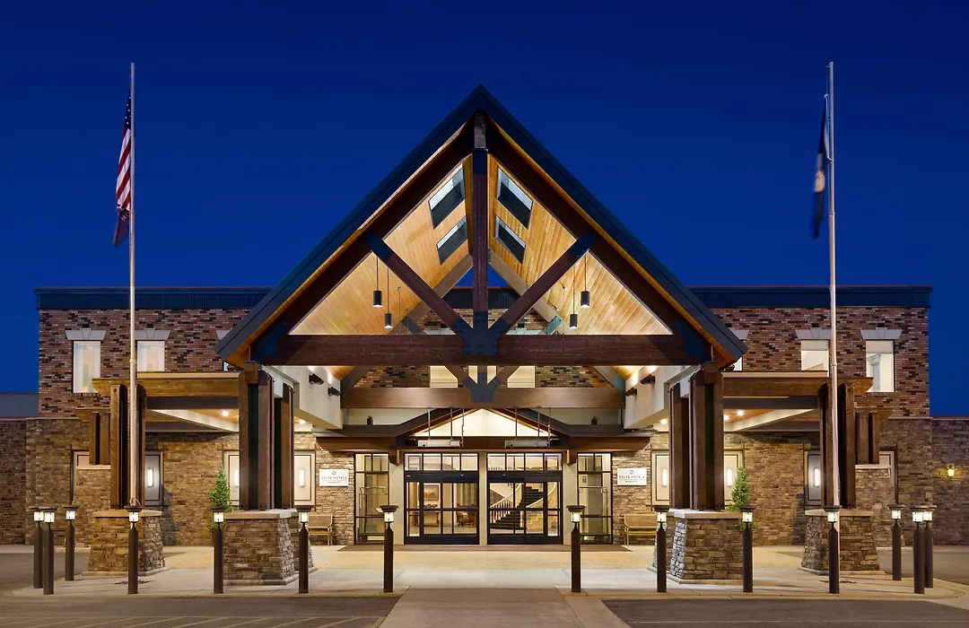 Delta Hotels By Marriott Helena Colonial-1