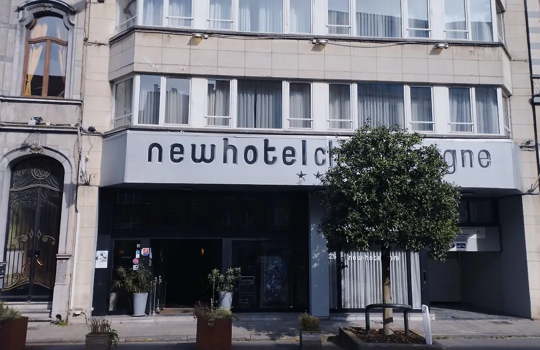 New Hotel Charlemagne-1