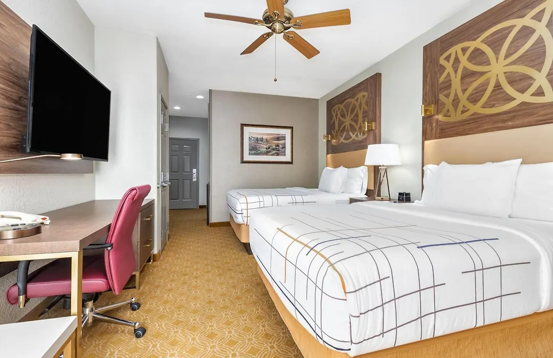 La Quinta By Wyndham Marble Falls-1