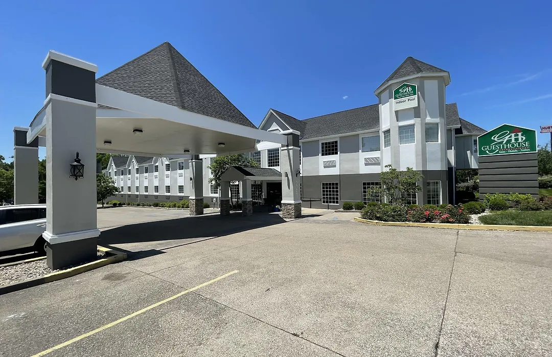 Guesthouse Inn & Suites Lexington-1