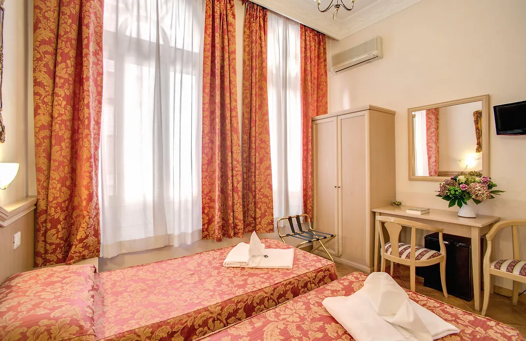 Hotel Caravaggio-1