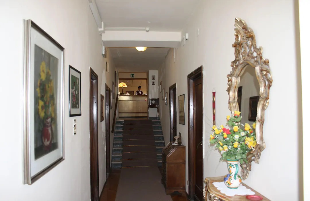 Hotel Bodoni-1
