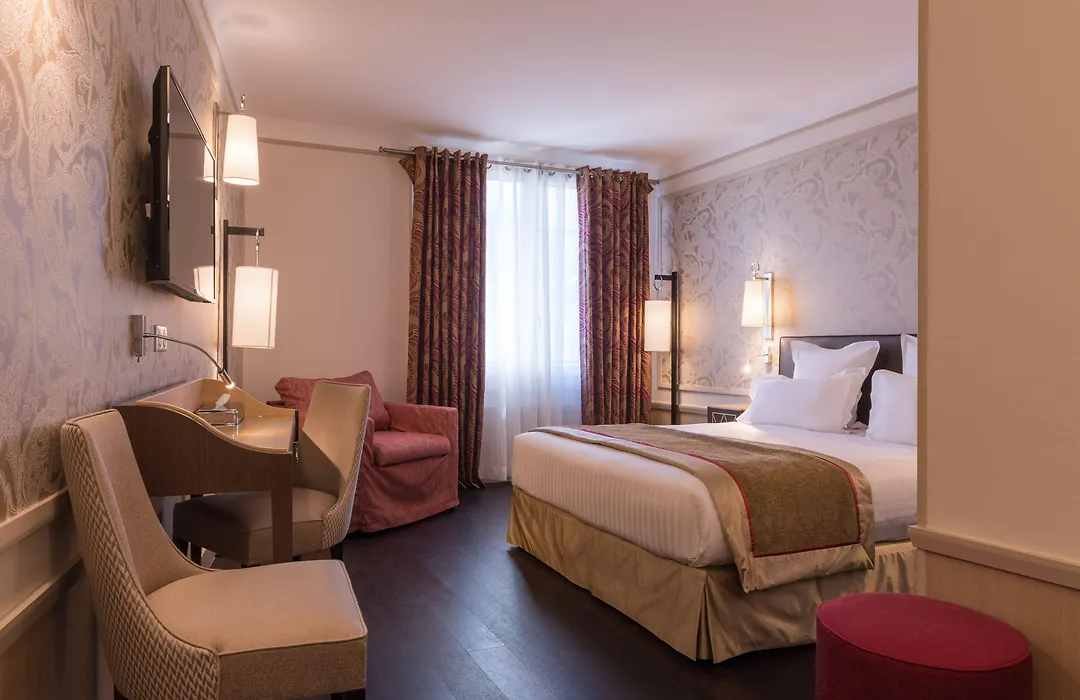Crystal Hotel-1