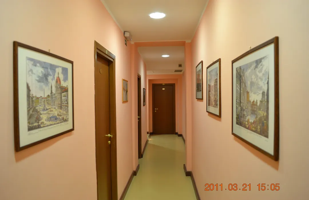 Hotel Everest-1