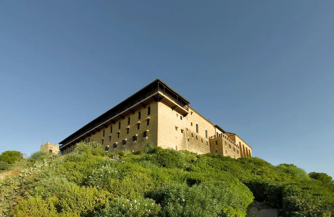 Parador De Carmona-1