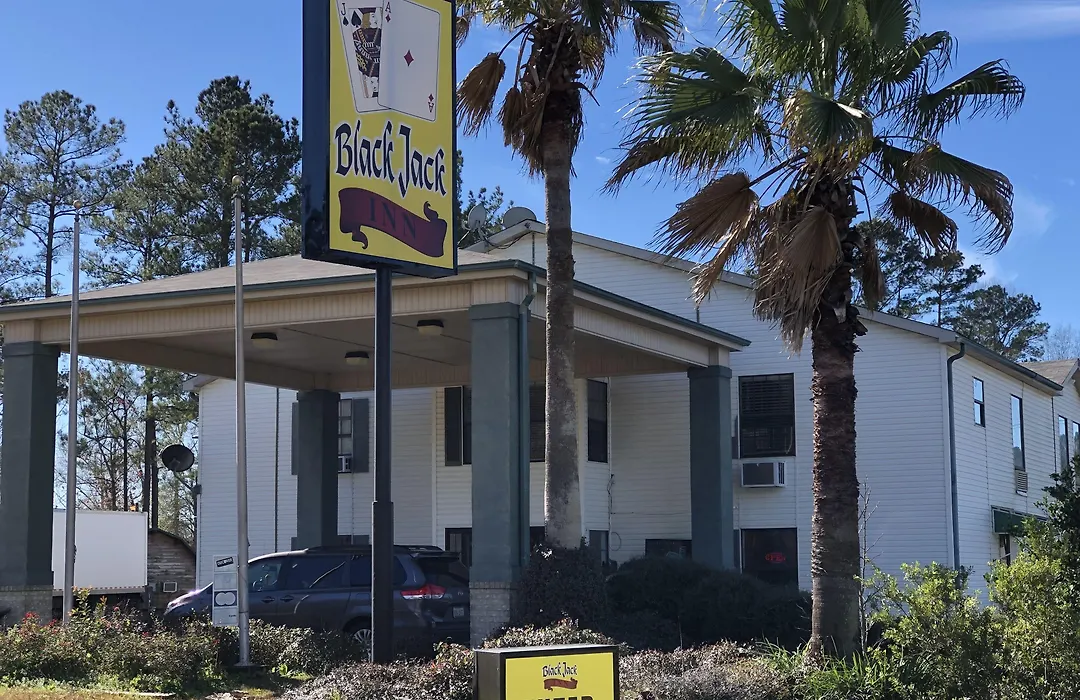 Super 8 By Wyndham Kinder/Coushatta Near Casino-1