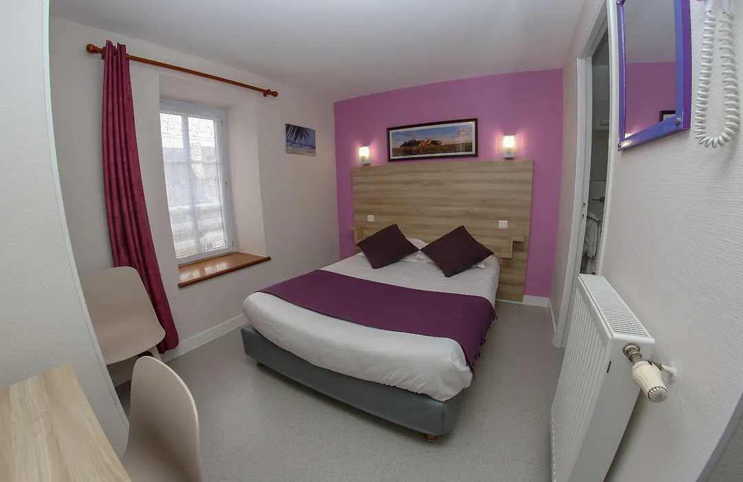 Hotel Du Cheval Blanc-1