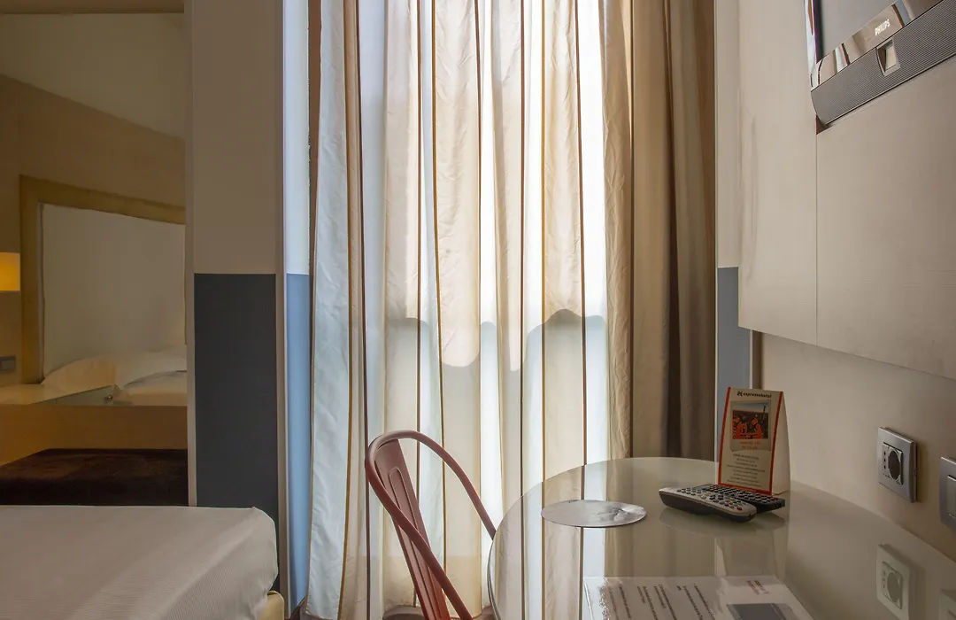 4 Viale Masini Hotel-1