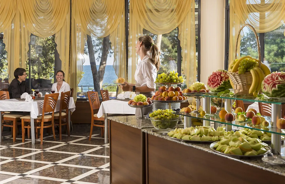 Elpida Hotel-1