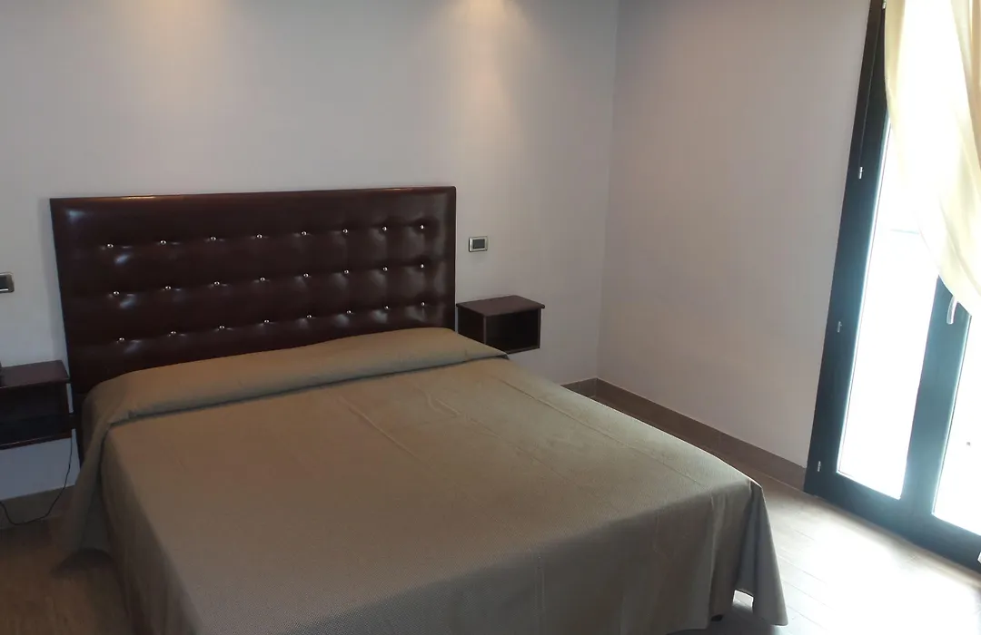 Hotel Paradiso-1