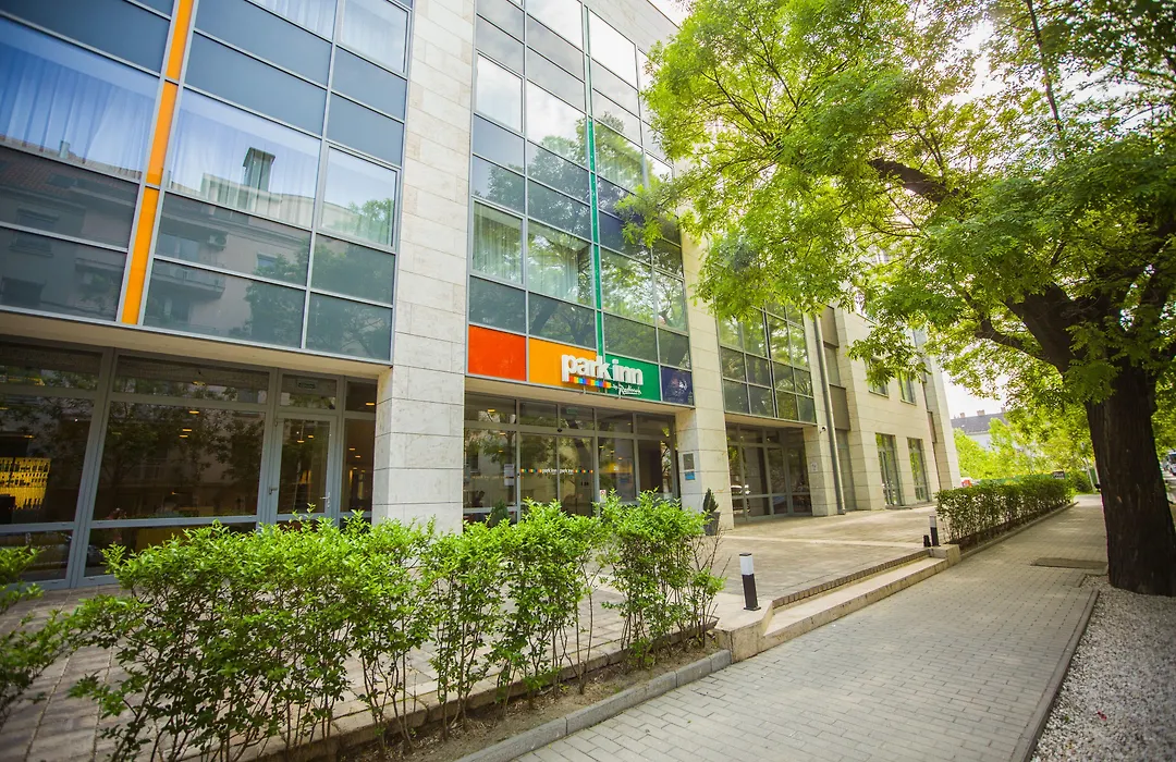 Park Inn By Radisson Budapest-1