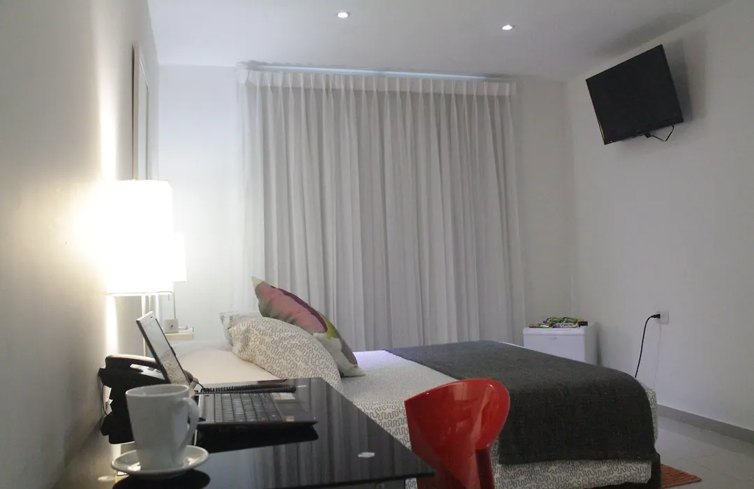 Hotel Golden House-1