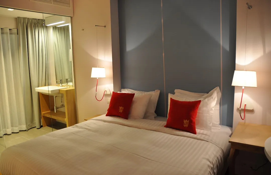 Hotel The Royal Snail-1