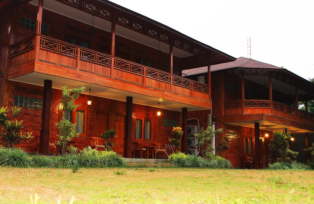 Jambuluwuk Convention Hall & Resort Puncak-1