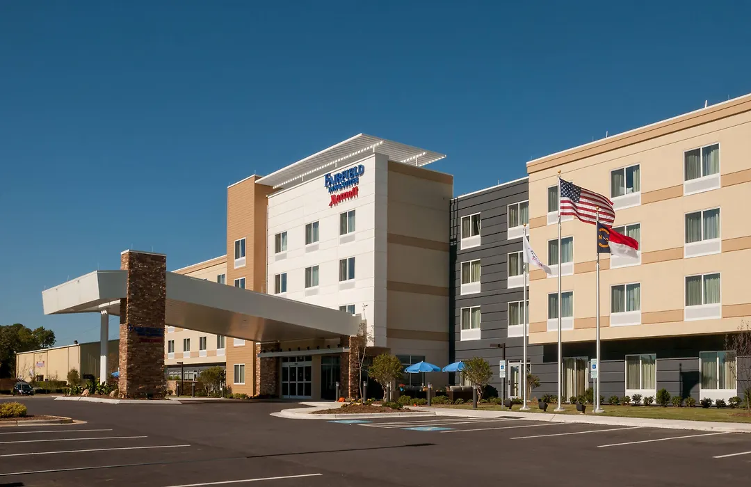 Fairfield Inn & Suites By Marriott Fayetteville North-1