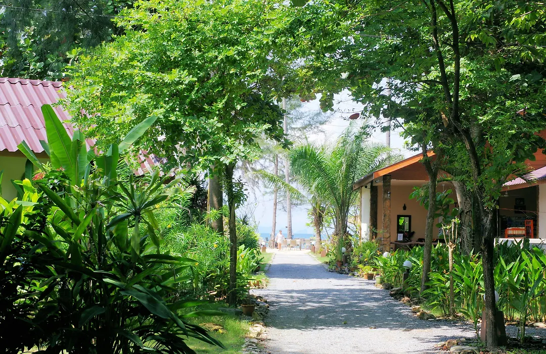 Thai House Beach Resort-1