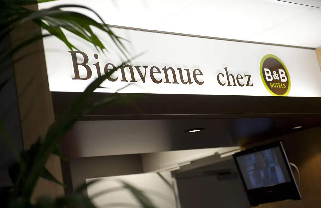B&B Hôtel Vierzon-1