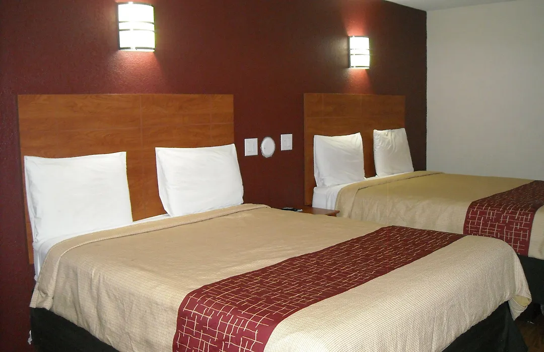 Bastrop Inn-1