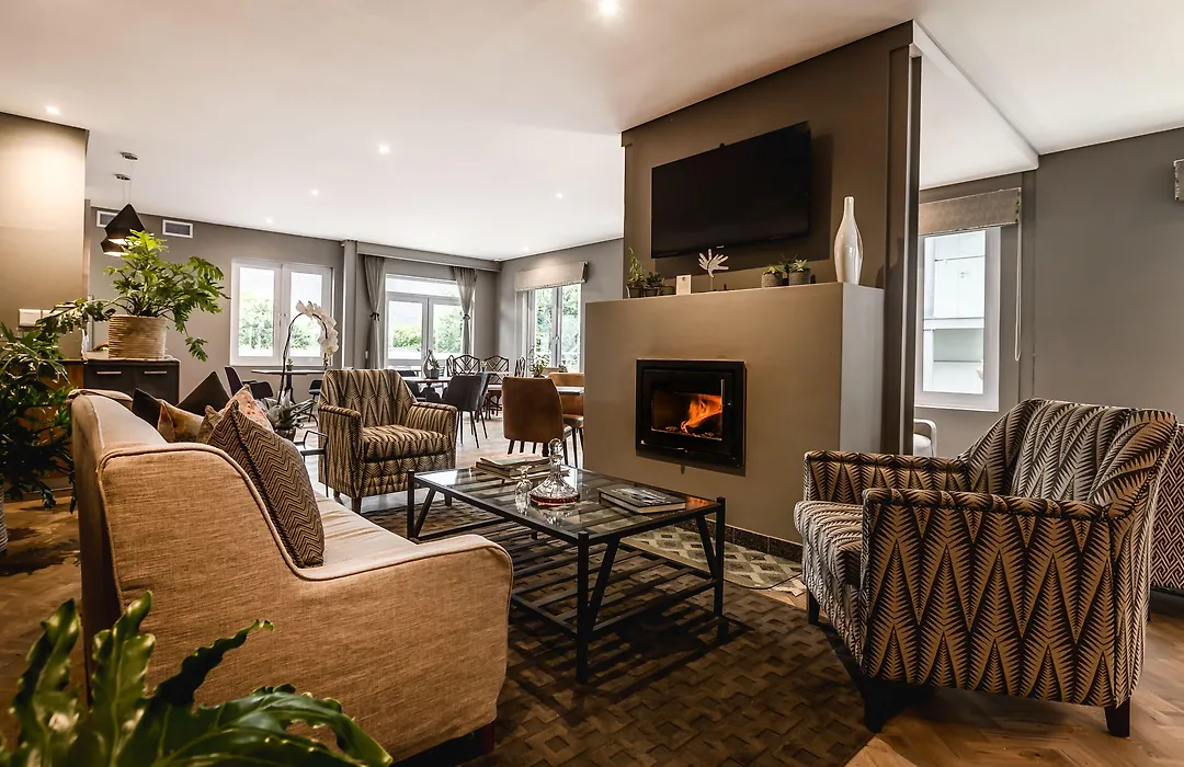 Franschhoek Boutique Hotel - Lion Roars Hotels&Lodges-1