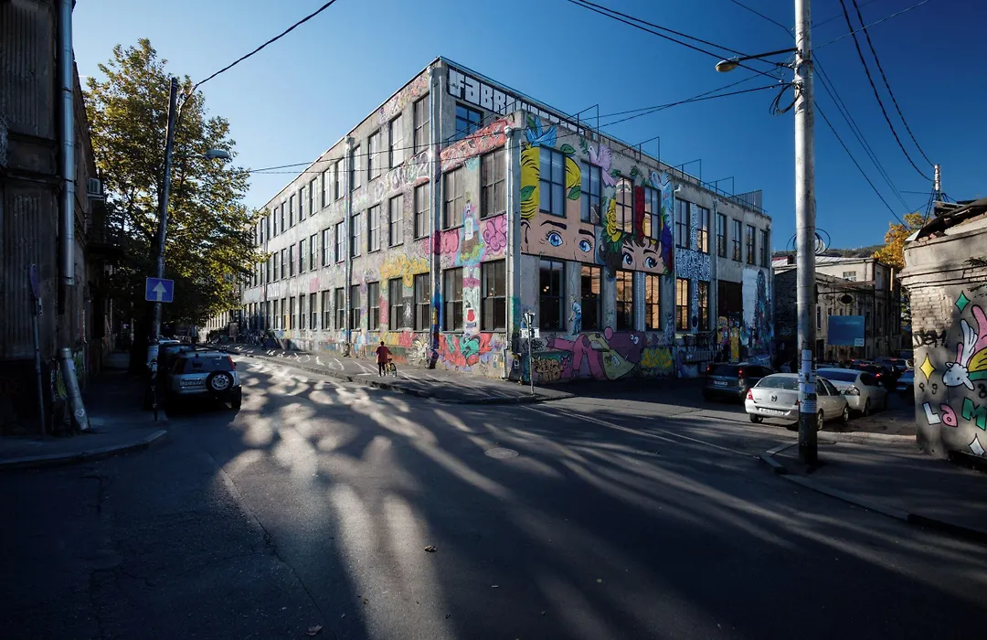 Fabrika Hostel & Suites-1