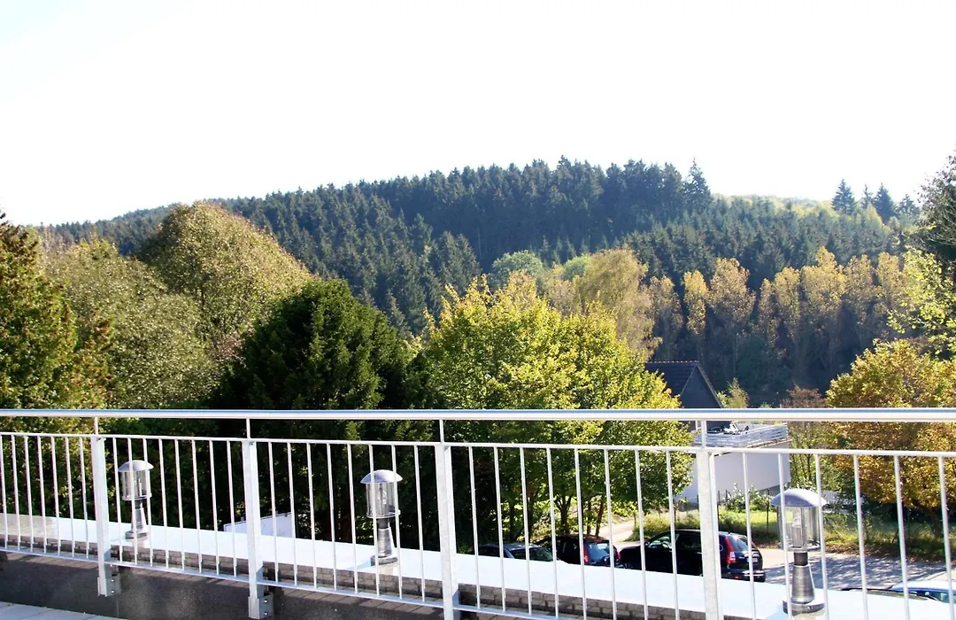 Zu den Drei Linden-1