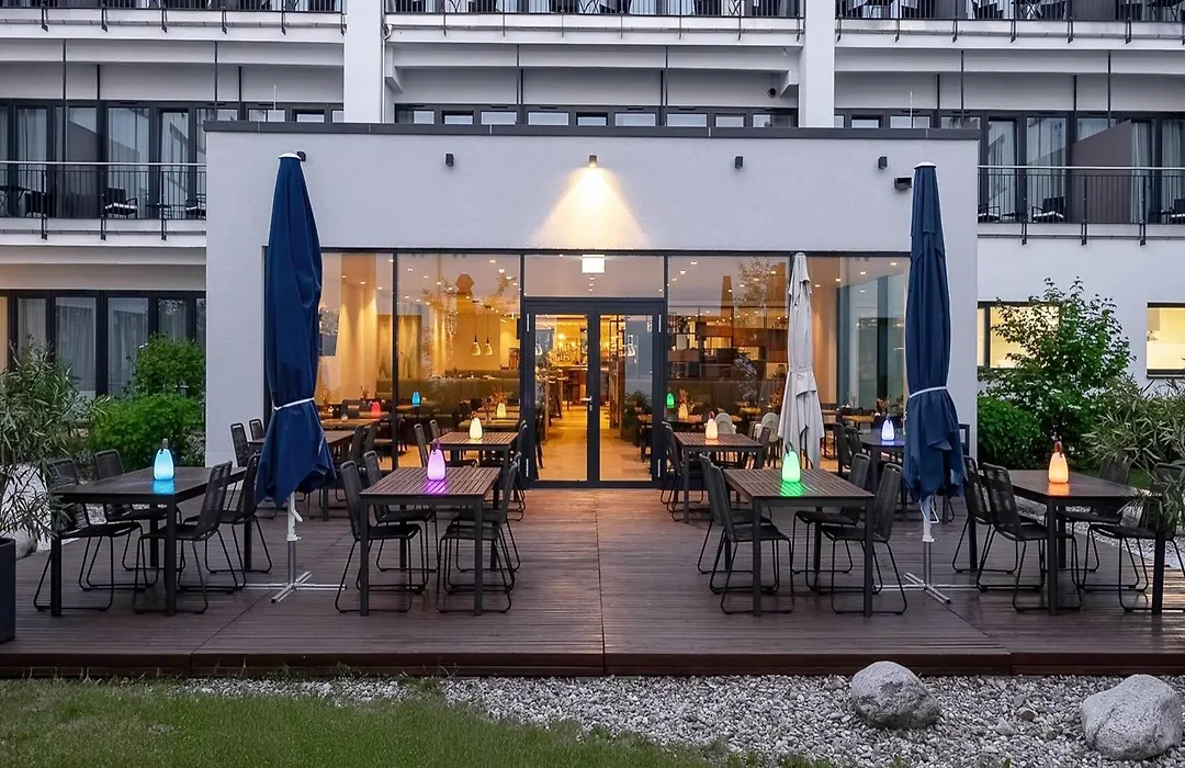 Wyndham Garden Munich Messe-1