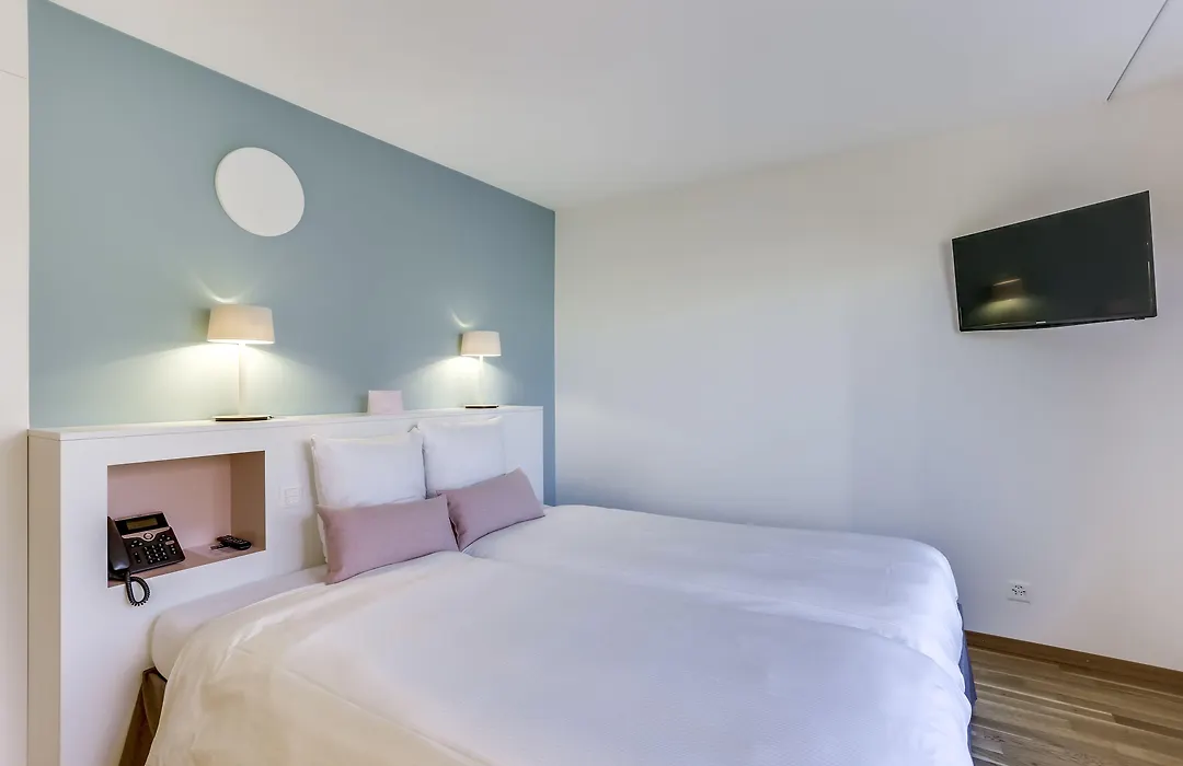 Hotel Des Patients-1