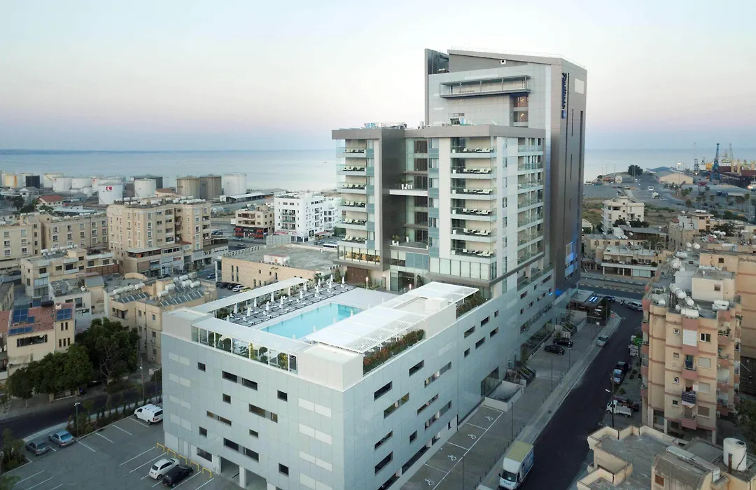 Radisson Blu Hotel, Larnaca-1