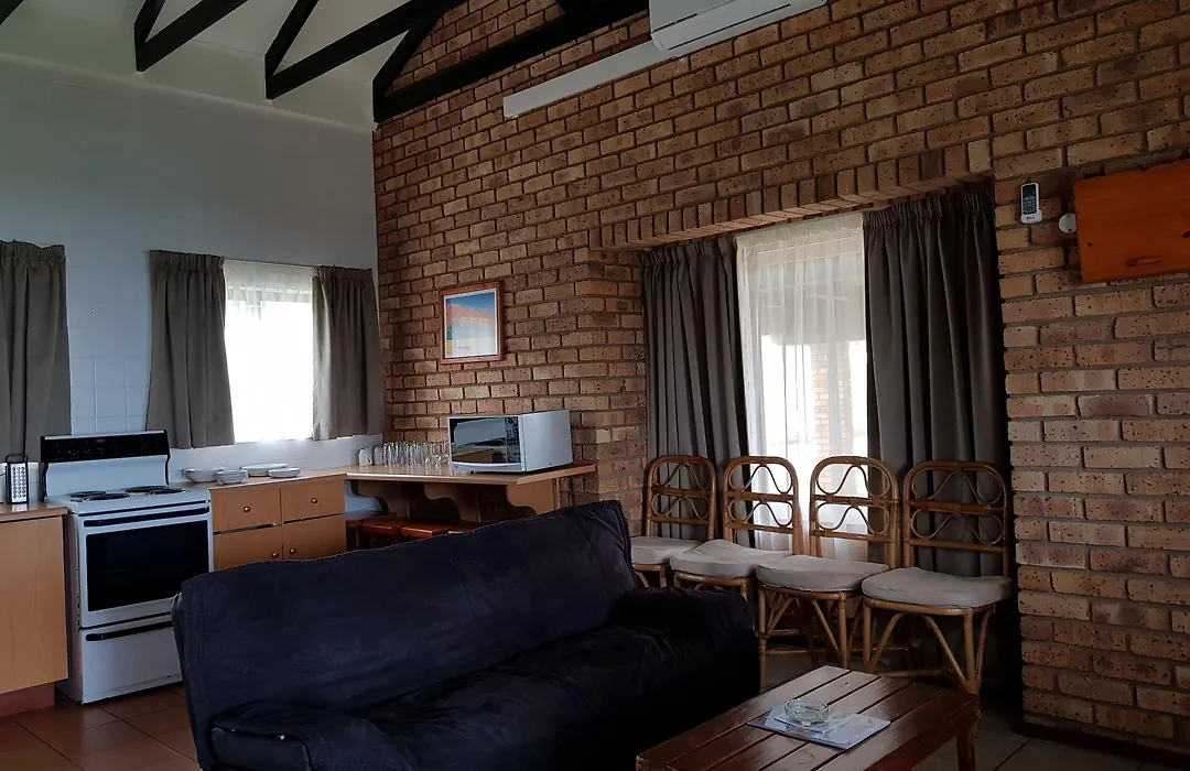 Port Edward Holiday Resort-1